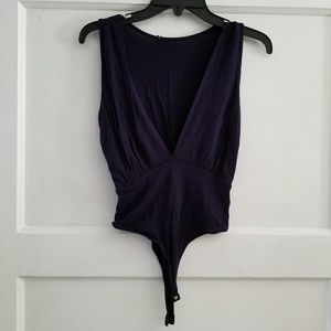 Low V-Neck Bodysuit